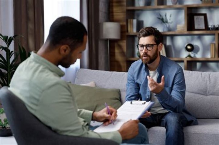 Does a psychologist has to obtain a medical degree