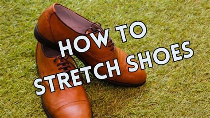 Is there a tool to stretch shoes