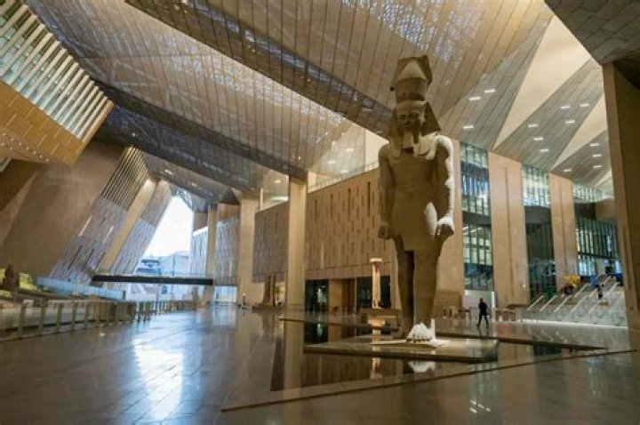 What is the biggest museum in LA