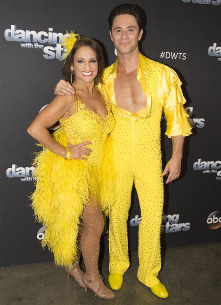 When was Mary Lou Retton on Dancing with the Stars